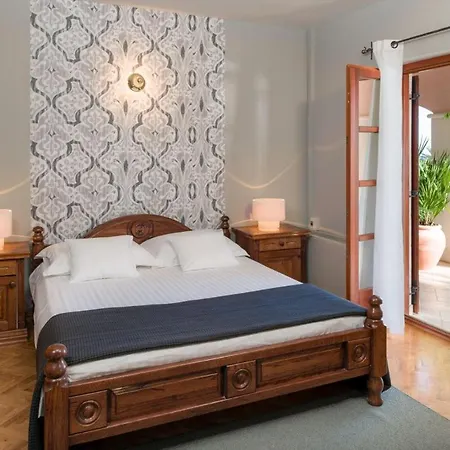 Luxury Hvar Carpe Diem With Private Pool By The Sea 别墅 *