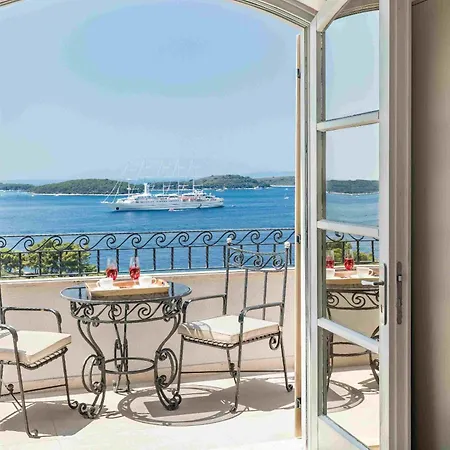 Luxury Hvar Carpe Diem Newly Renovated With Private Pool By The Sea Villa