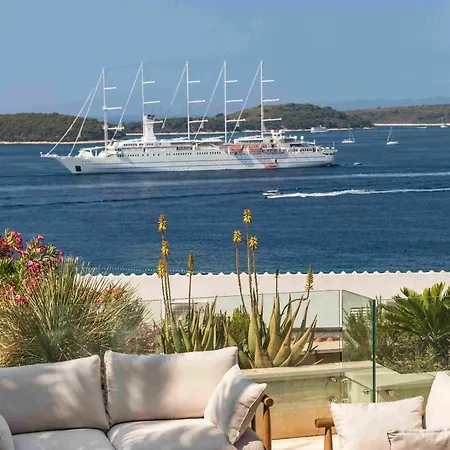 Luxury Hvar Carpe Diem Newly Renovated With Private Pool By The Sea