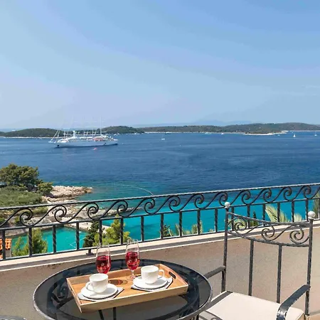 Luxury Hvar Carpe Diem Newly Renovated With Private Pool By The Sea Villa *