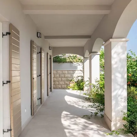 Villa Luxury Hvar Carpe Diem Newly Renovated With Private Pool By The Sea