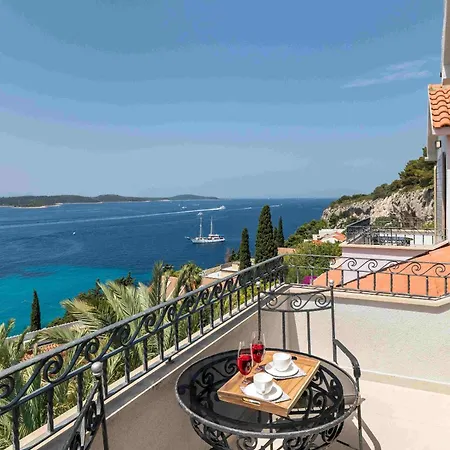 Luxury Hvar Carpe Diem Newly Renovated With Private Pool By The Sea Villa Hvar Town